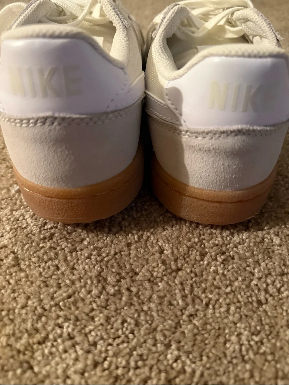 Nike Field General Low top Kids Shoes Ivory Black Youth Size 7Y IF0465-102 New